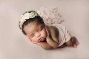 best newborn photography nashville, best Nashville newborn photographer, newborn portrait sessions Nashville, Best Mt Juliet newborn portraits, newborn portrait studio Nashville, newborn photography packages