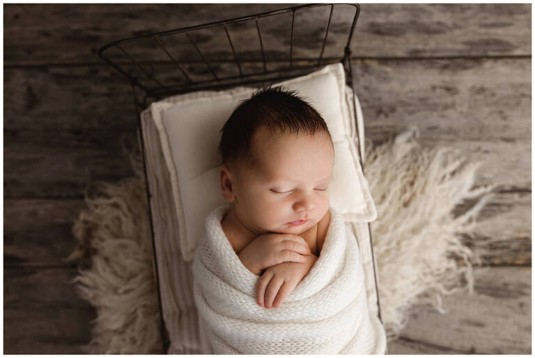 newborn portraits in Nashville TN, newborn photographer near me Nashville, Nashville newborn baby photography